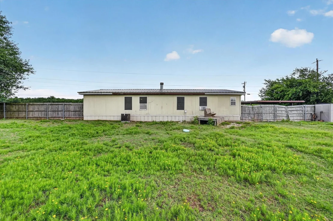 Photo of 8316 County Road 508