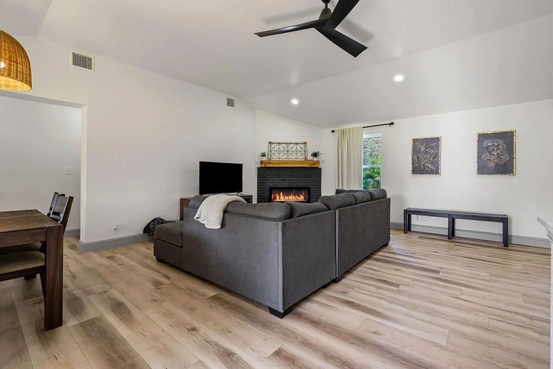 Photo of 4918 Farris Road