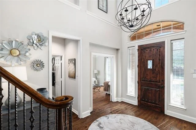 Photo of 909 Sonora Drive