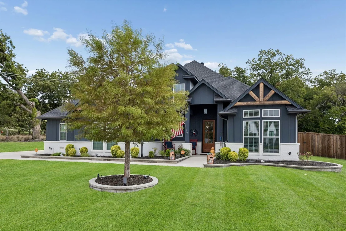 Photo of 236 Belmont Drive
