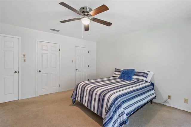 Photo of 354 Royal Circle
