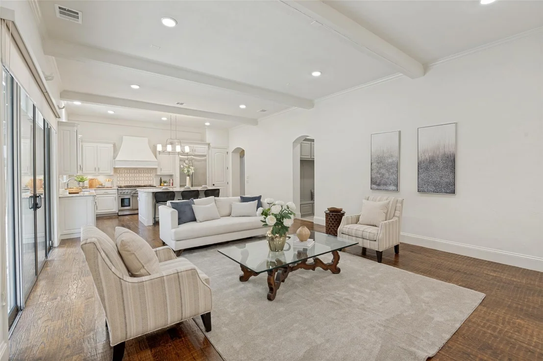 Photo of 5764 Quebec Lane