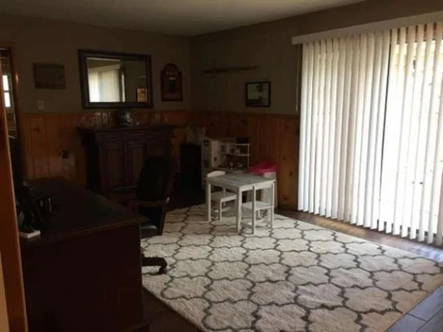 Photo of 502 Lakeside Drive