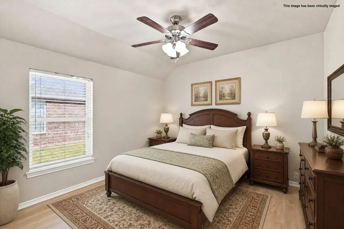 Photo of 1720 Lakeway Drive