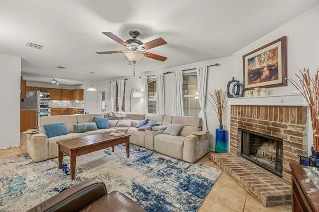 Photo of 16617 Woodside Drive