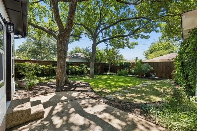 Photo of 1812 Swan Drive