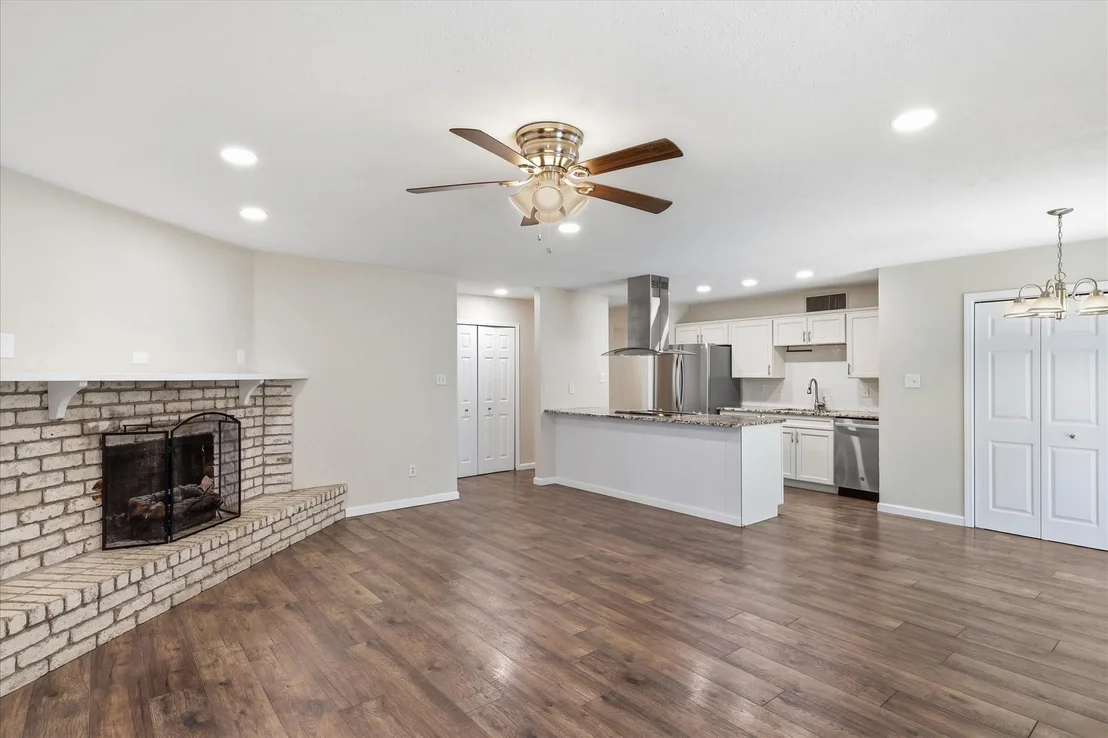 Photo of 5561 Rutledge Drive