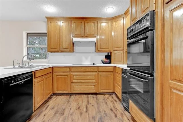 Photo of 1633 Brookhollow Drive