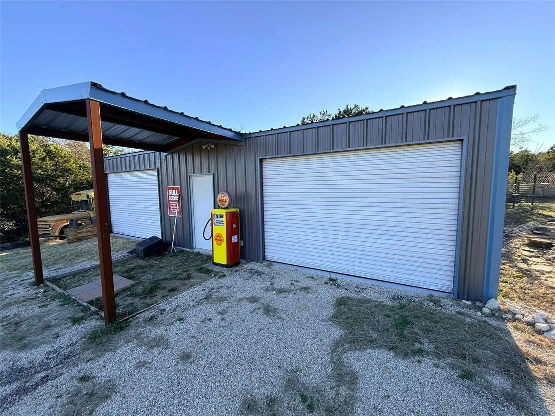 Photo of 351 Bosque Bend Lane