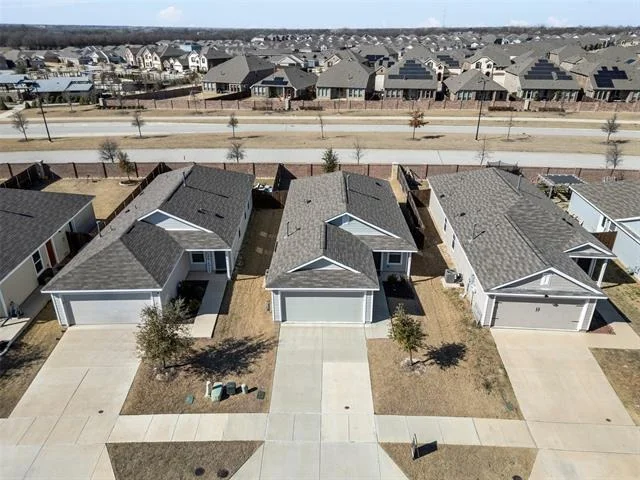 Photo of 7421 Gray Wolf Lane