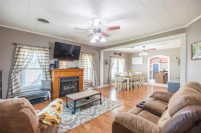 Photo of 712 Tanglewood Drive