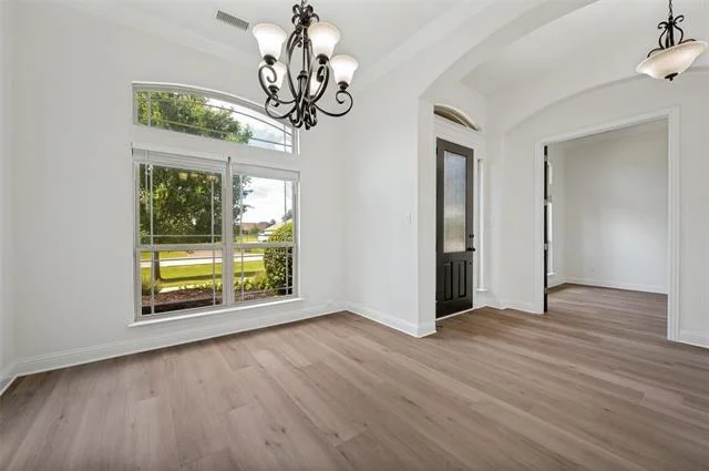 Photo of 213 Lake Way
