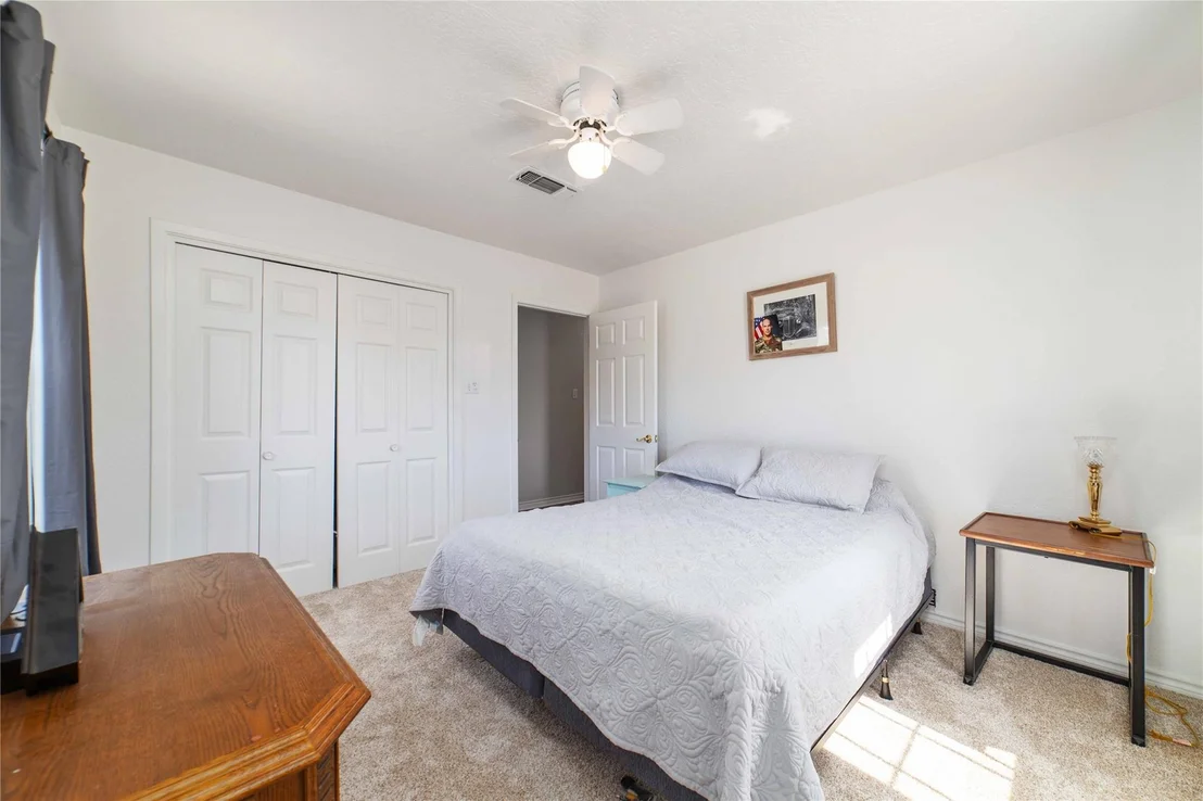 Photo of 1600 Shaw Drive