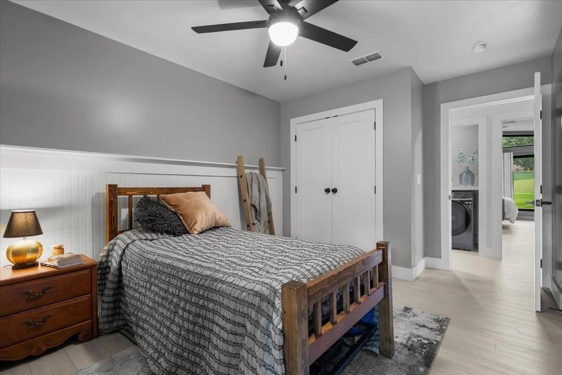 Photo of 215 Brookside Drive