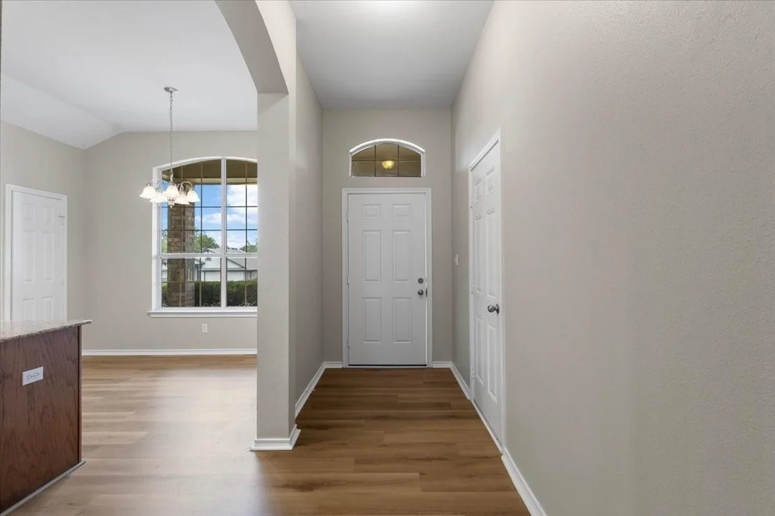 Photo of 386 Molly Lane