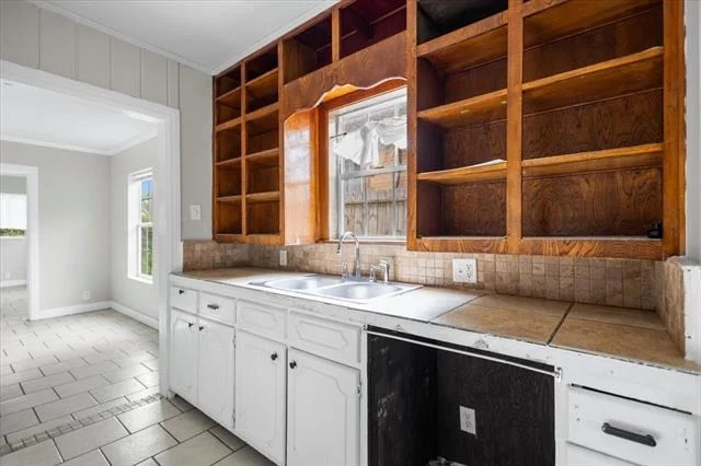 Photo of 917 W Shaw Street