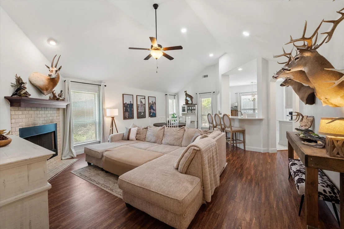Photo of 1815 Clearbrook Lane