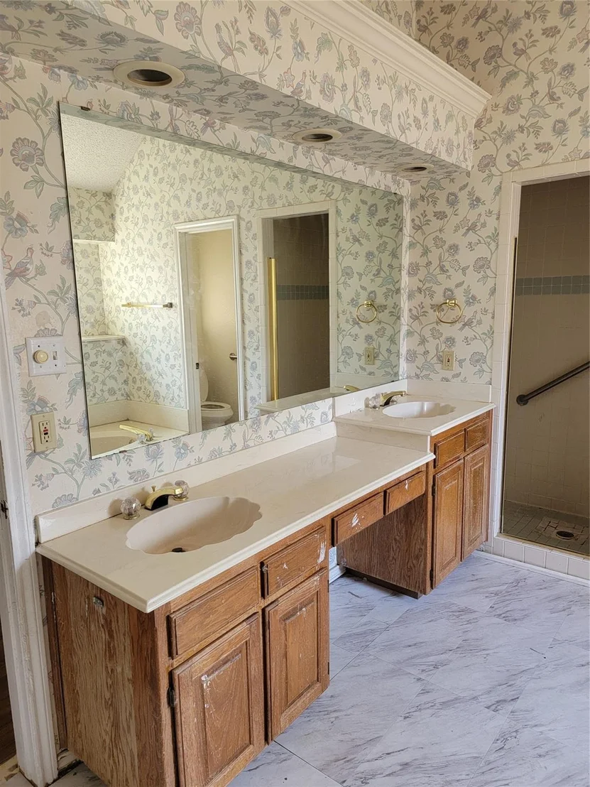 Photo of 4904 Saddleback Road