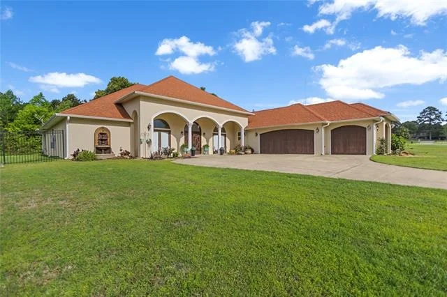 Photo of 235 County Road 1130