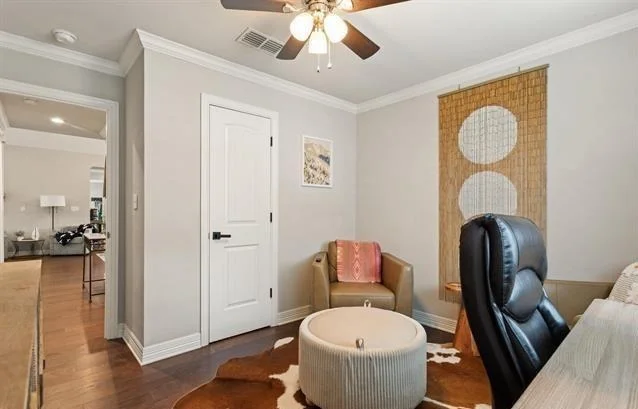 Photo of 237 E Hideaway