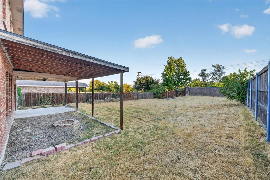 Photo of 10369 Bradshaw Drive