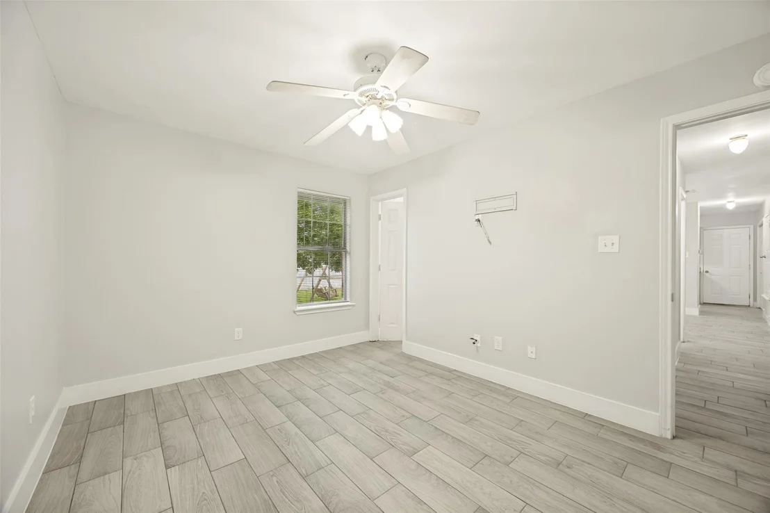 Photo of 1009 Enlow Circle