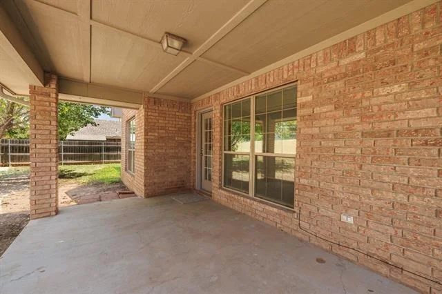 Photo of 3518 Silver Oaks Drive