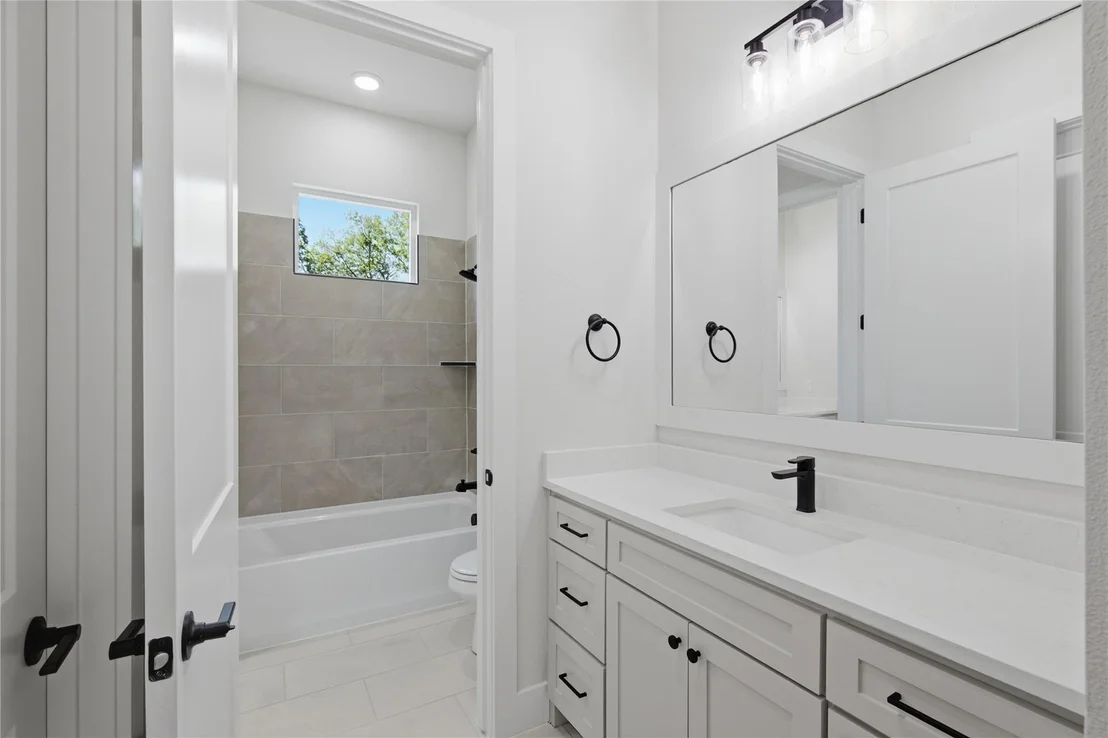 Photo of 1333 Benjamin Trail