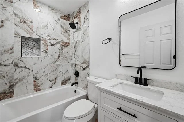 Photo of 2818 Lowell Drive