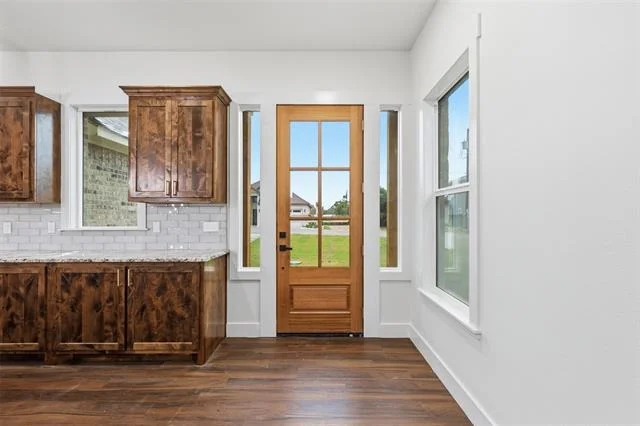 Photo of 1413 Ridgeview Circle