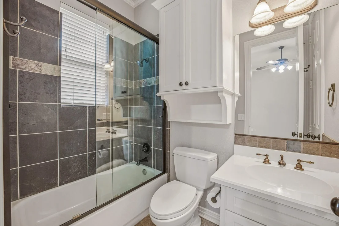 Photo of 6436 Valley Creek