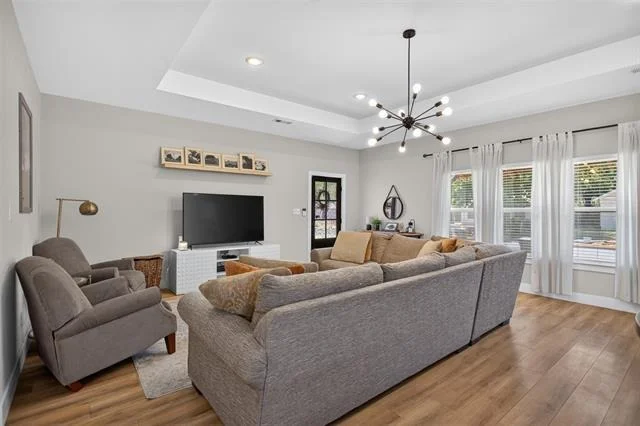 Photo of 2511 Gladstone Drive
