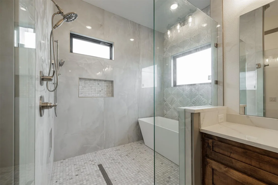 Photo of 4112 County Road 1098