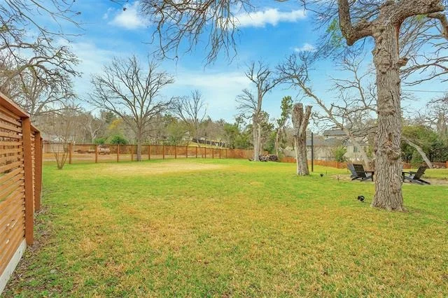 Photo of 2606 Birdcreek Drive