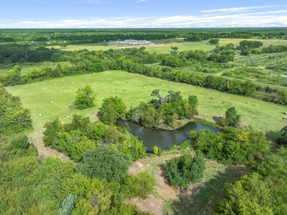 Photo of 600 VZ County Road 4930