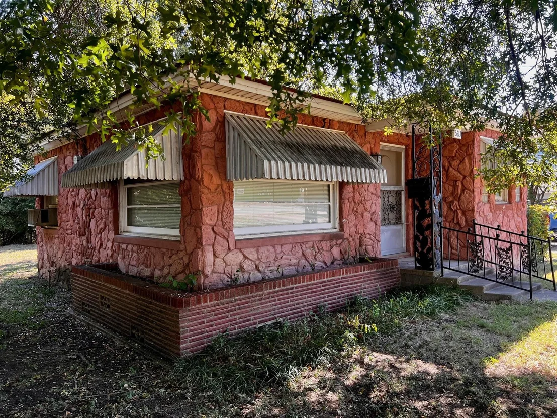 Photo of 3613 Williams Road