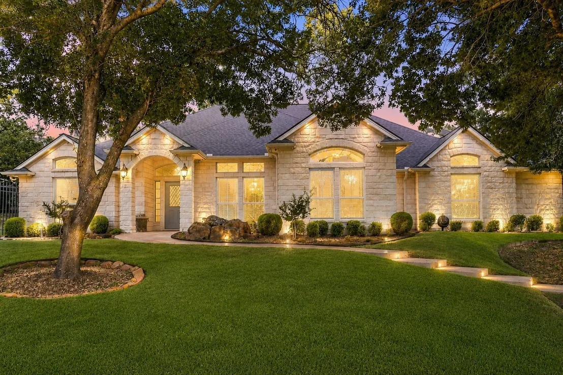Photo of 144 Saddle Brook Drive