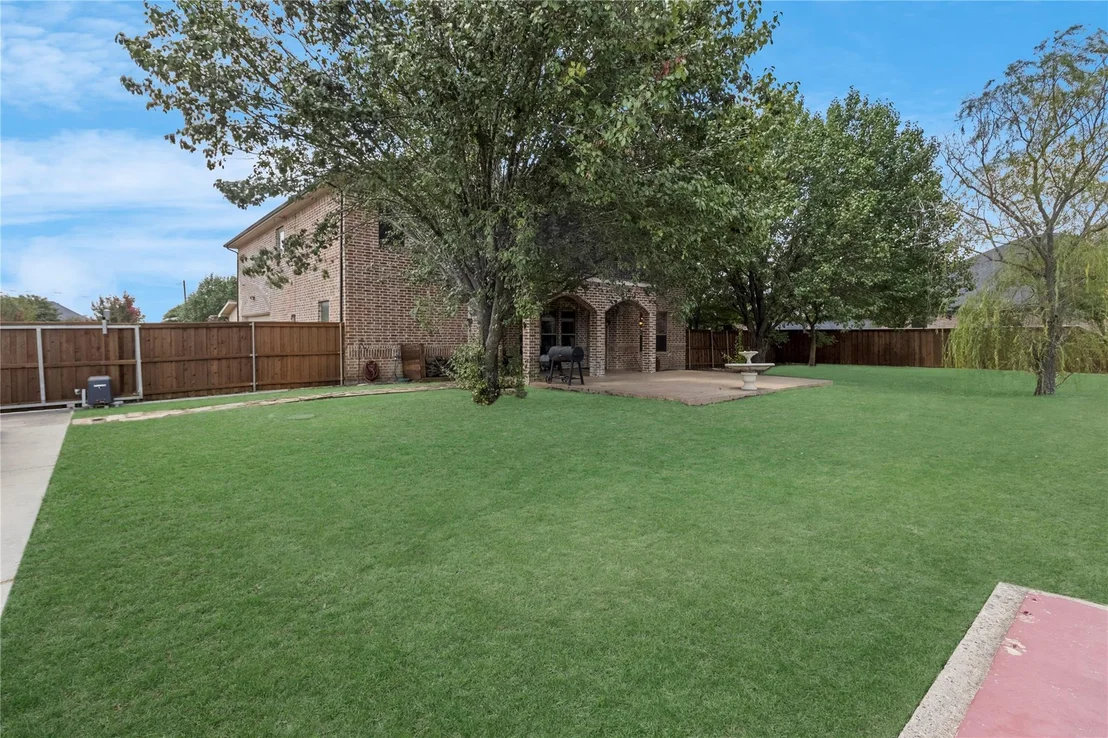 Photo of 815 Meadow Lark Lane