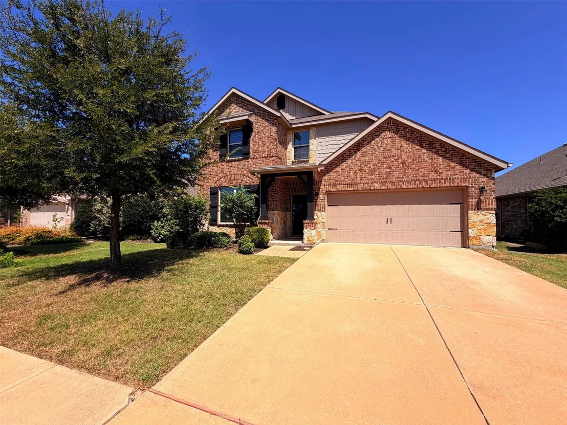Photo of 2054 Avondown Road