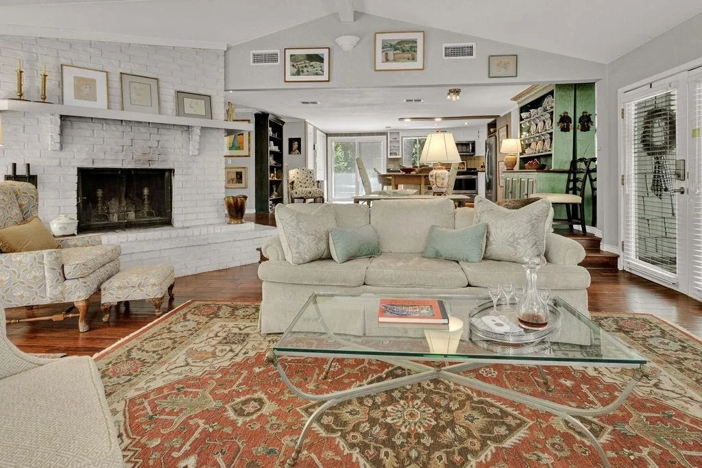 Photo of 1332 Hideaway Lane West