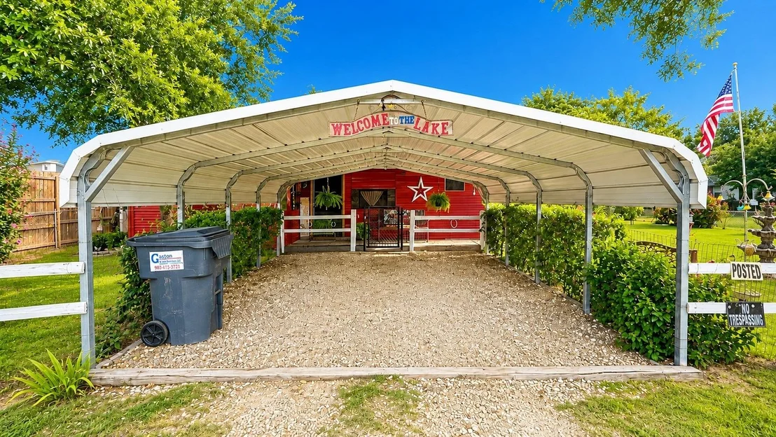 Photo of 851 Cheyenne