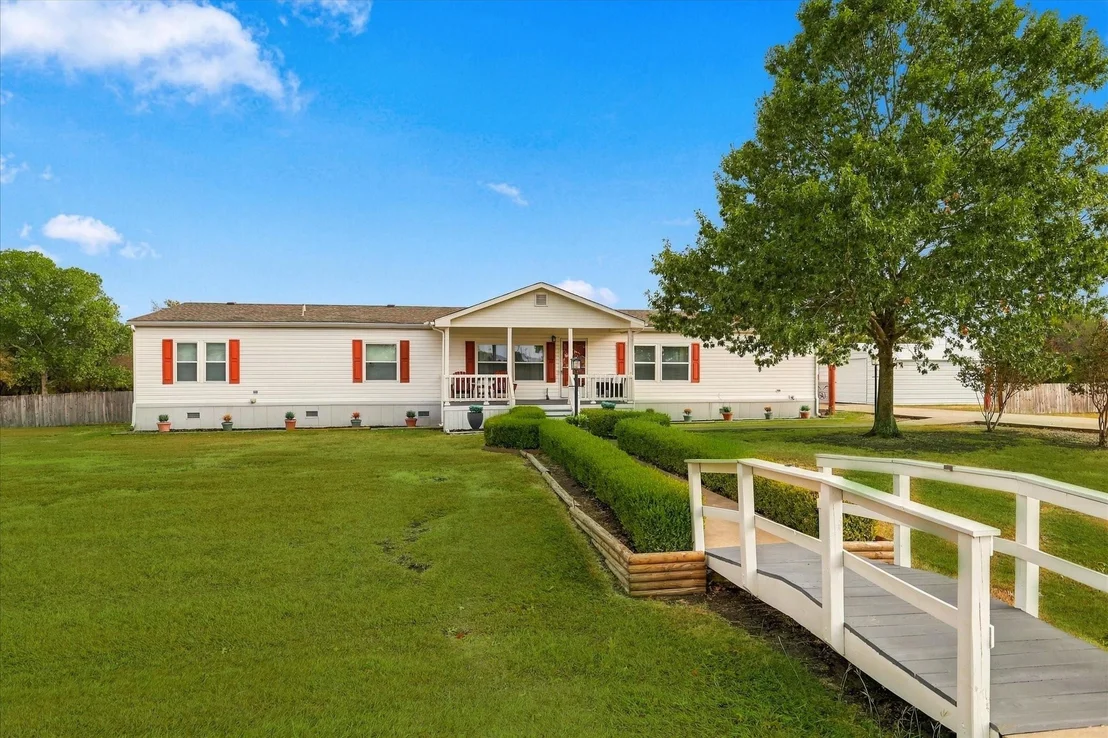 Photo of 535 Stone Ridge Drive