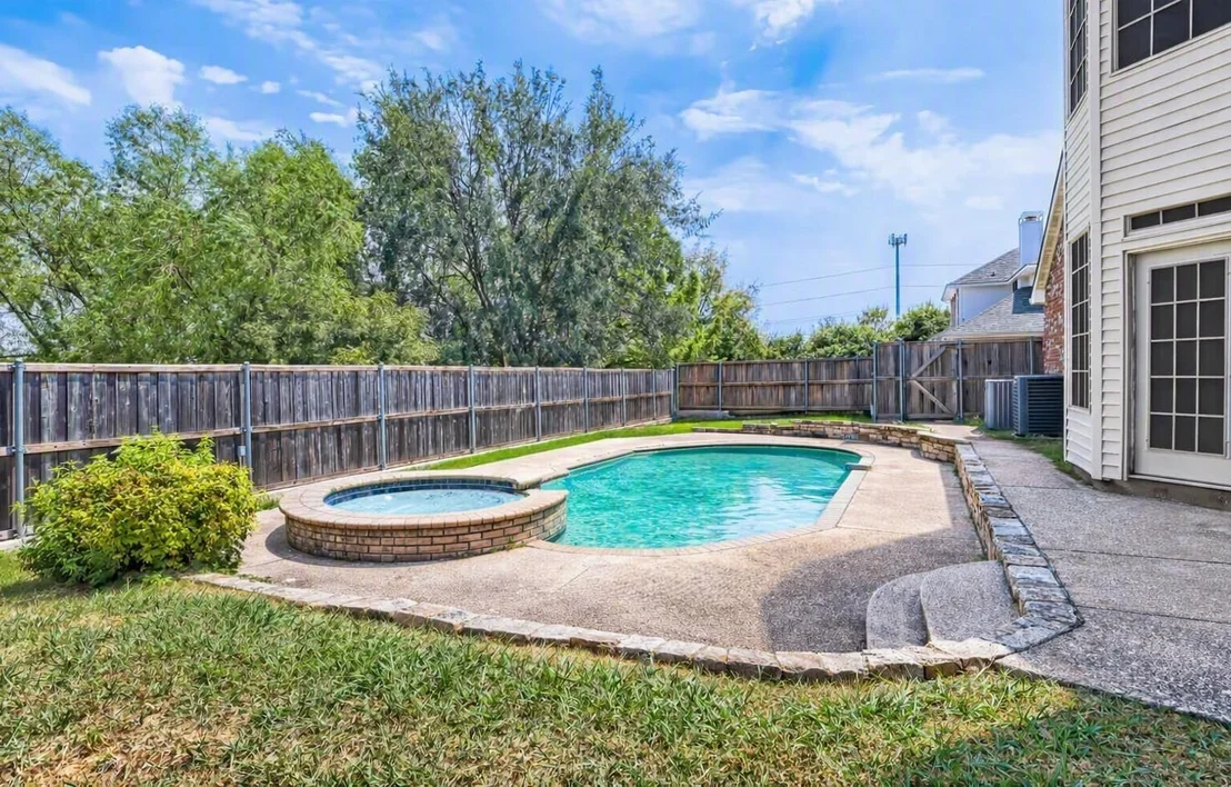 Photo of 316 Shady Timbers Lane