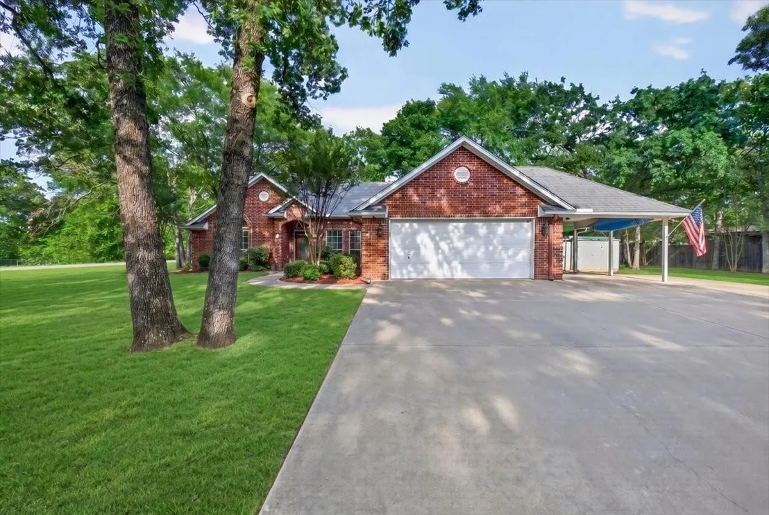 Photo of 4 Huckleberry Lane
