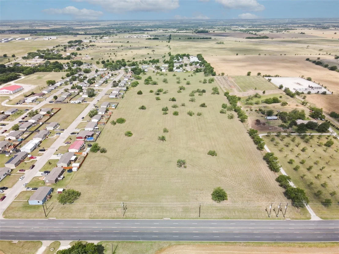Photo of 2209 N Nolan River Road