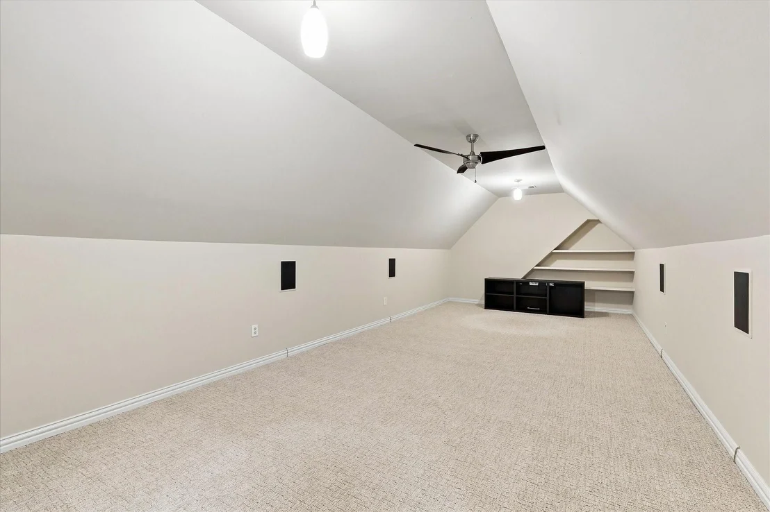 Photo of 708 Lakeway Drive