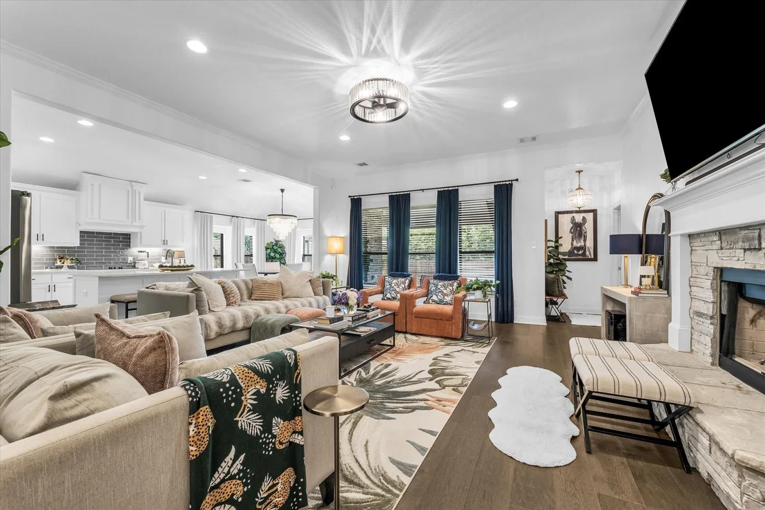 Photo of 1317 Ridgeview Drive