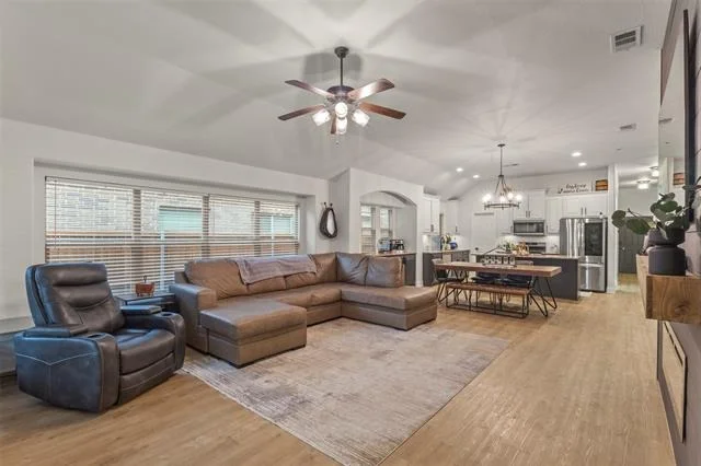 Photo of 925 Lighthouse Lane
