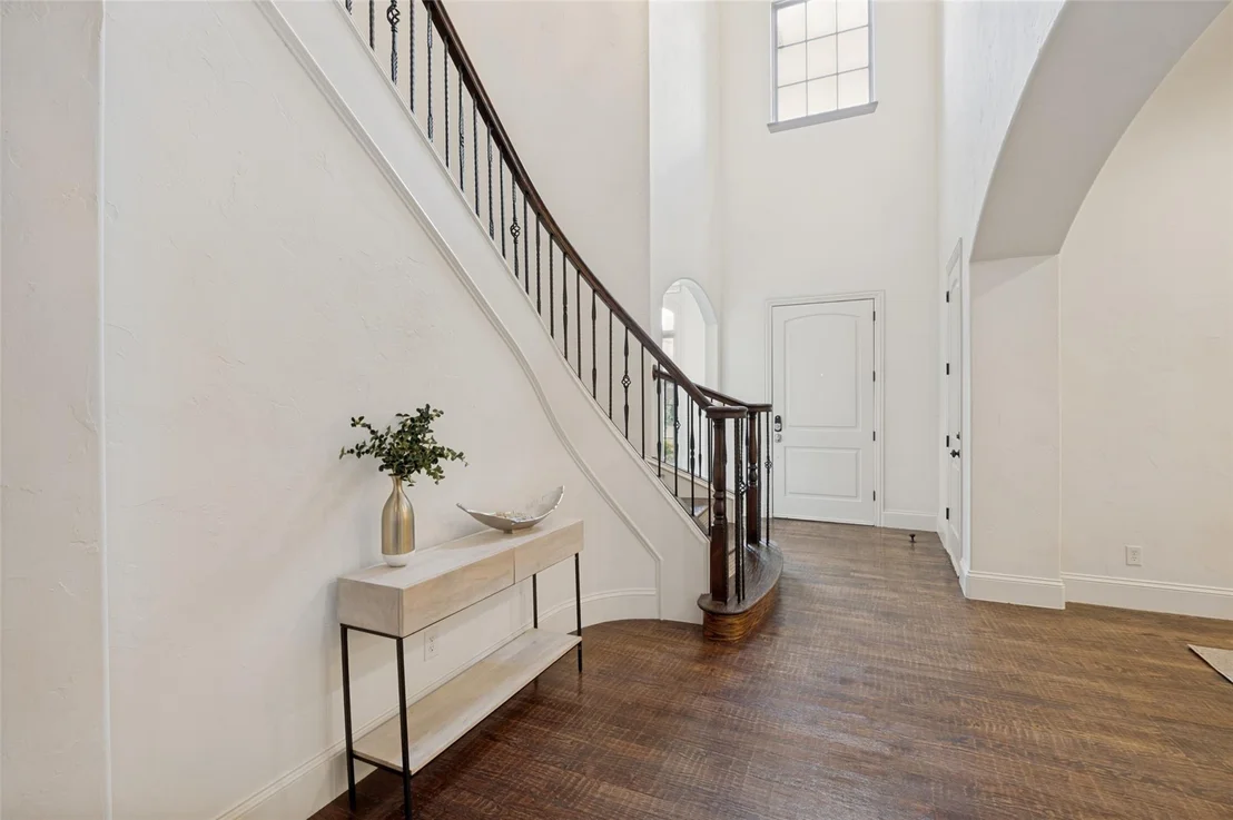 Photo of 5764 Quebec Lane