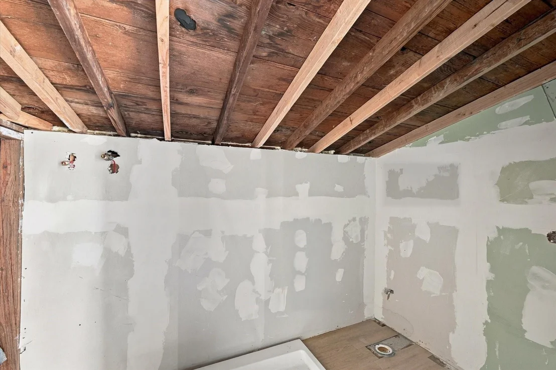 Photo of 2108 Lyle Avenue